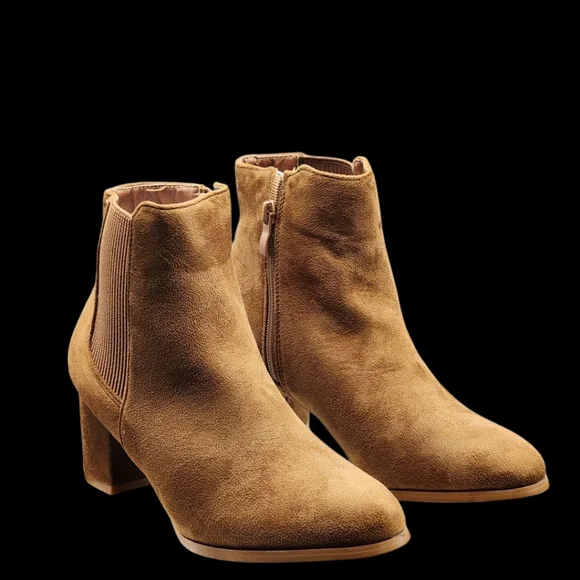NWOT Forever Tan Nubuck Block Heel Boots Sizes 6.5, 7 & 10 Fall Winter Staple - Picture 2 of 12